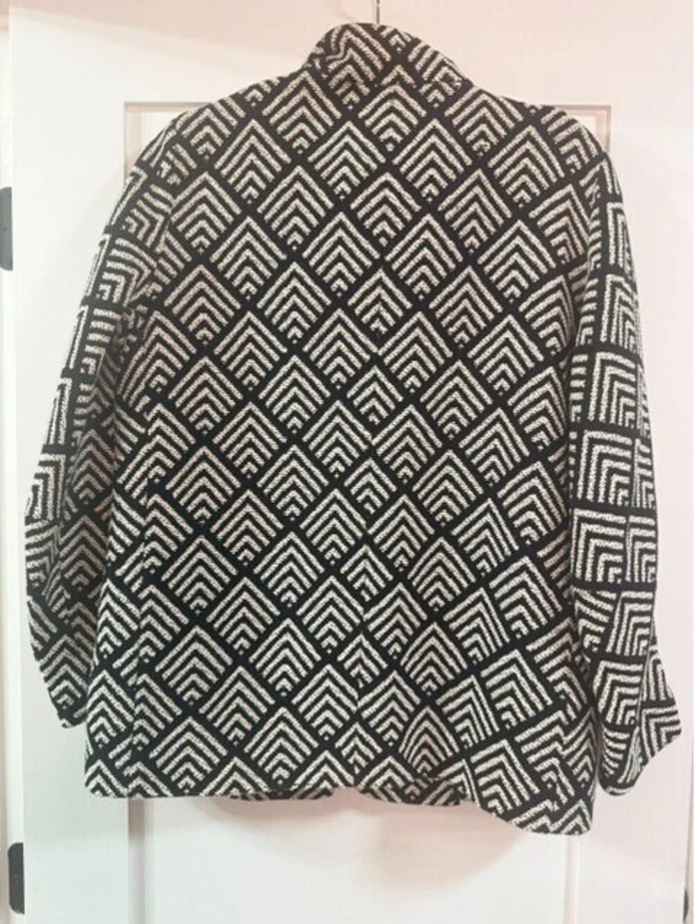 Kate Spade New York Women's Geometric Open Front Knit Cardigan Black Cream XL